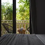 Abelia Boutique Rooms